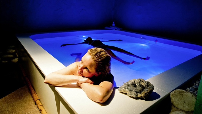 СПА процедура Флоатинг в Чебоксарах. Ultra Подарки. Флоатинг #вМоскве#. Испытайте настоящее расслабление от СПА процедуры флоатинг в флотационной камере. Сервис: UltraPodarki.ru 8 800 505 95 30. Флоатинг Чебоксары, флоатинг, купить флоатинг, купить флоатинг в Чебоксарах, СПА процедура флоатинг в Чебоксарах, флотационная камера, флотационный резервуар, сеанс, флоатинга Чебоксары