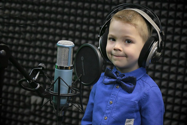  Индивидуальные занятия вокалом в Чебоксарах. Ultra Подарки. Купить сертификат на индивидуальные занятия вокалом в Чебоксарах и уроки обучения вокалу.  Сервис UltraPodarki.ru 8 800 505 95 30. Индивидуальные занятия вокалом, занятия вокалом в Чебоксарах, обучение вокалу Чебоксары, уроки вокала Чебоксары, школа вокала Чебоксары, занятие вокалом для детей, занятия вокалом, обучение вокалу, уроки вокала, школа вокала, уроки вокала обучение, вокальные уроки, индивидуальные занятия вокалом Чебоксары