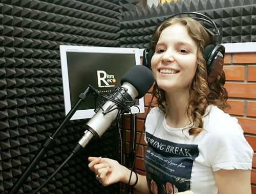  Индивидуальные занятия вокалом в Чебоксарах. Ultra Подарки. Купить сертификат на индивидуальные занятия вокалом в Чебоксарах и уроки обучения вокалу.  Сервис UltraPodarki.ru 8 800 505 95 30. Индивидуальные занятия вокалом, занятия вокалом в Чебоксарах, обучение вокалу Чебоксары, уроки вокала Чебоксары, школа вокала Чебоксары, занятие вокалом для детей, занятия вокалом, обучение вокалу, уроки вокала, школа вокала, уроки вокала обучение, вокальные уроки, индивидуальные занятия вокалом Чебоксары