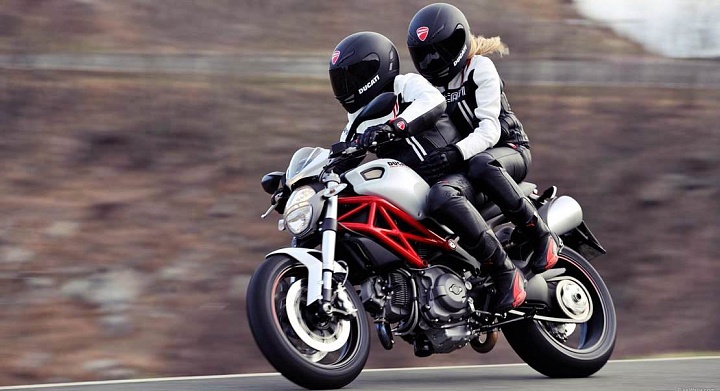 Катание на мотоцикле в Чебоксарах. ULTRA ПОДАРКИ. Купить катание на мотоцикле в Чебоксарах. Попробовав езду на мотоциклах, вы получите порцию адреналина и невероятные эмоции. Сервис: UltraPodarki.ru 8 800 505 95 30.. Катание на мотоцикле в Чебоксарах, прокат мотоциклов Чебоксары, катание на мотоциклах, прокат мотоцикла, езда на мотоцикле Чебоксары, езда на мотоцикле, мотопрогулка Чебоксары, мотопрогулка