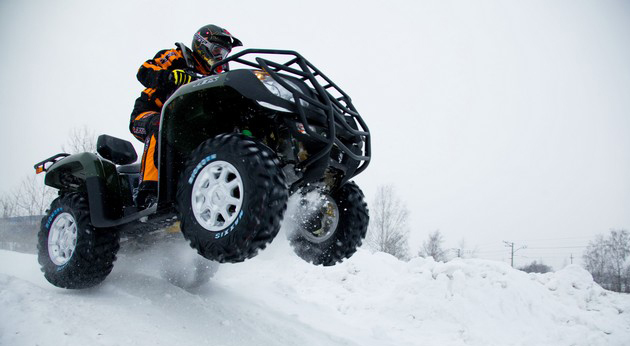 Катание на квадроциклах в Чебоксарах. Подарочные сертификаты Ultra Подарки. Подарочный сертификат на катание на квадроциклах в Чебоксарах. Закажите прокат квадроциклов и наслаждайтесь активным отдыхом с друзьями. Выбирайте живописные маршруты для езды на квадроциклах. Сервис UltraPodarki.ru 8 800 505 95 30. Катание на квадроциклах, катание на квадроциклах Чебоксары, прокат квадроциклов, прокат квадроциклов Чебоксары, езда на квадроцикле, езда на квадроцикле Чебоксары, катание на квадроциклах зимой, Катание на квадроциклах летом, сертификат на катание на квадроциклах, сертификат квадроциклы, сертификат квадроциклы Чебоксары
