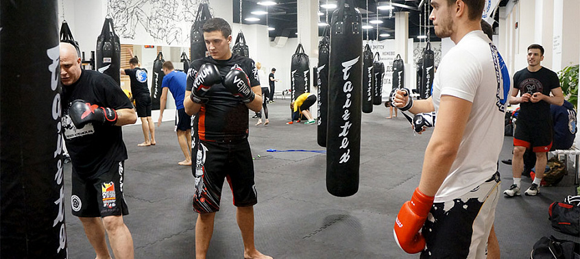 Смешанные единоборства в Чебоксарах. Сервис Ultra Подарки. Купить подарочный сертификат на смешанные единоборства в Чебоксарах. Опытные инструкторы обучат вас ММА. Сервис UltraPodarki.ru 8 800 505 95 30. Смешанные единоборства, бои без правил, ММА, смешанные единоборства в Чебоксарах, UFC, смешанные боевые искусства, бои без правил Чебоксары, UFC Чебоксары, смешанные боевые искусства Чебоксары, ММА Чебоксары, занятия ММА Чебоксары
